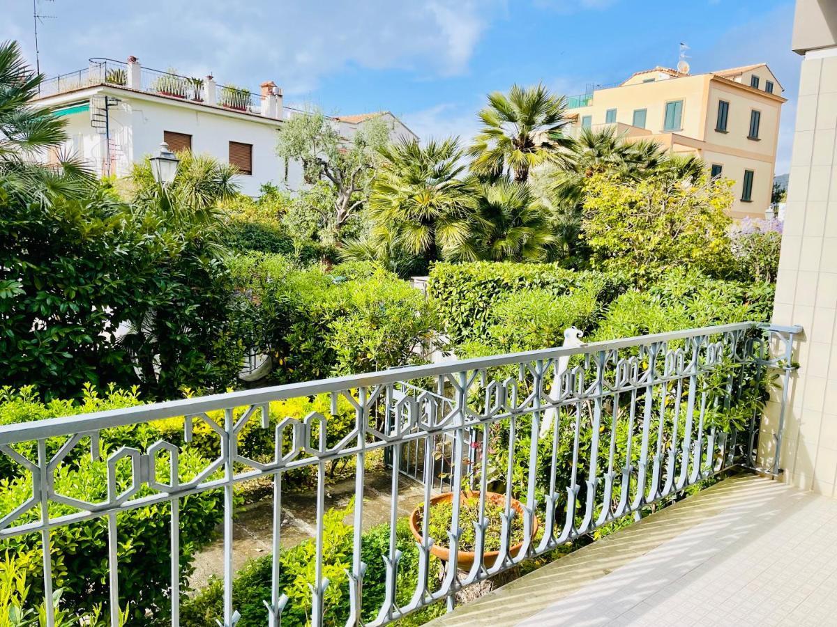 Apartamento Sorrento Life 1 Sant'Agnello Exterior foto